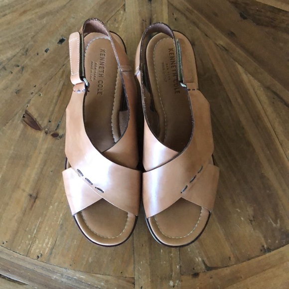 KENNETH COLE PLATFORM SANDALS SIZE 9.5 - Picture 2 of 10